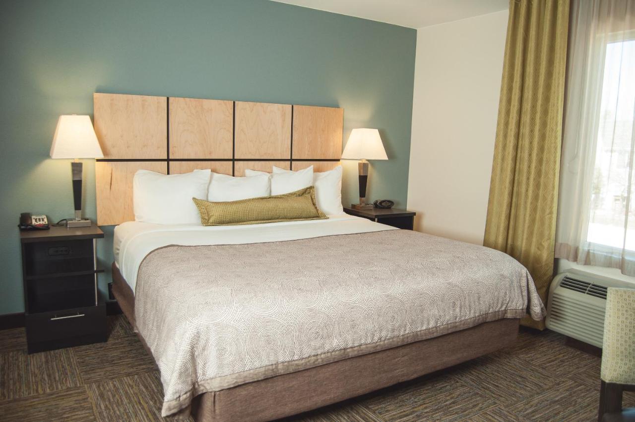 Candlewood Suites Fort Collins By Ihg Exterior photo